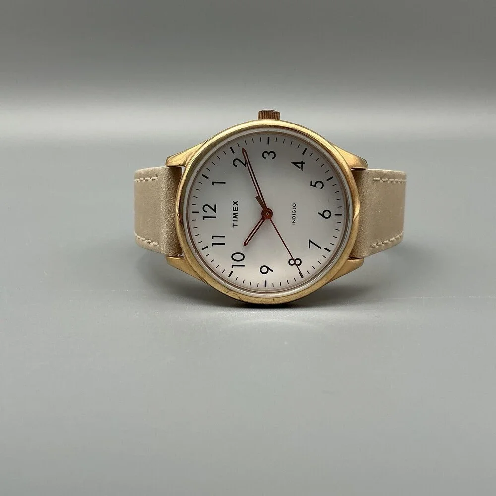Timex Indiglo Easy Reader Womens Watch 32mm Leather TW2T72400 New Battery